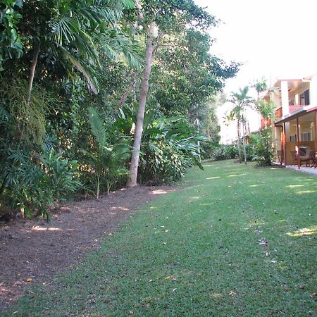 Titree Village Holiday Apartments Порт Дъглас Екстериор снимка