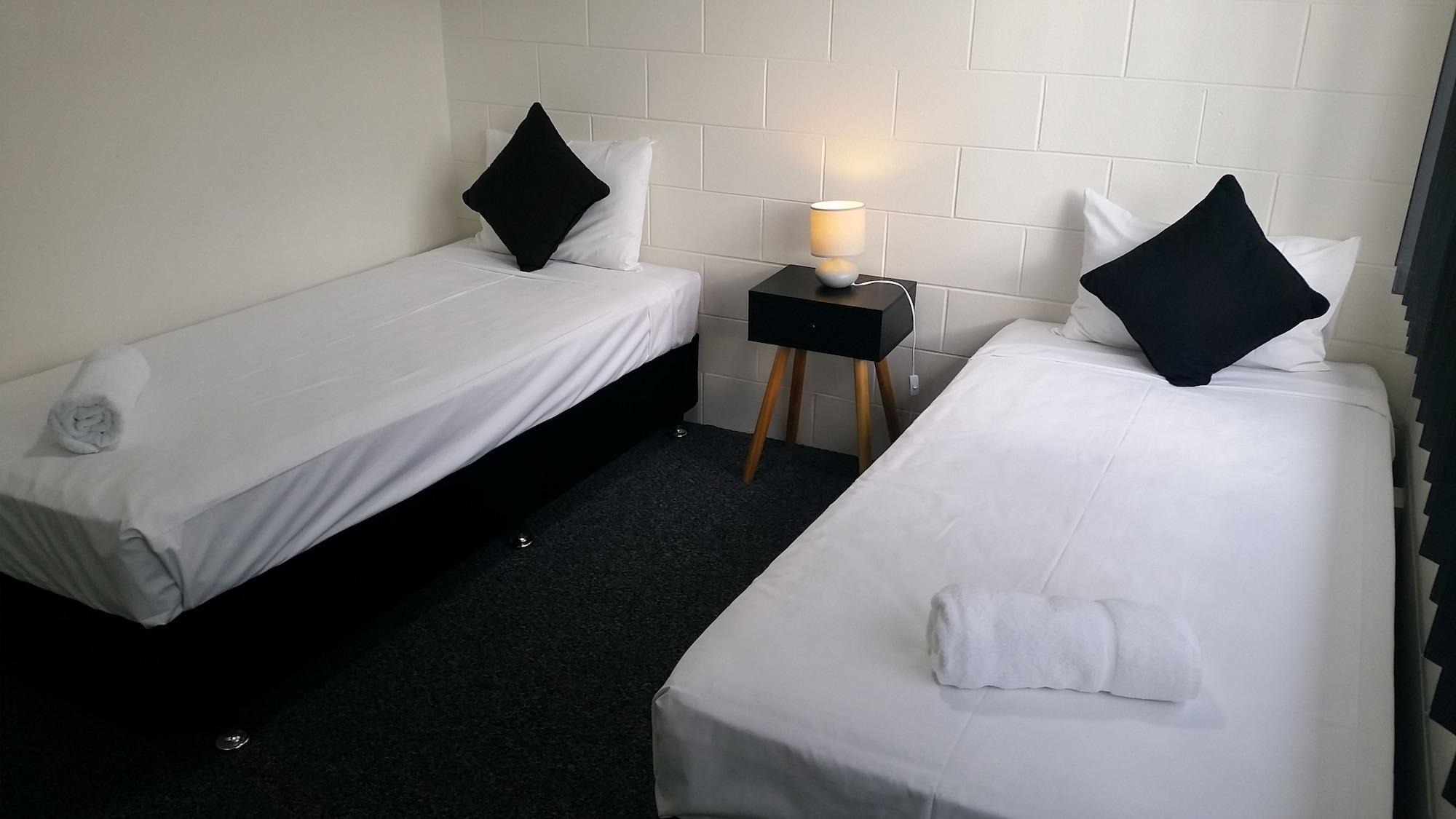 Titree Village Holiday Apartments Порт Дъглас Екстериор снимка