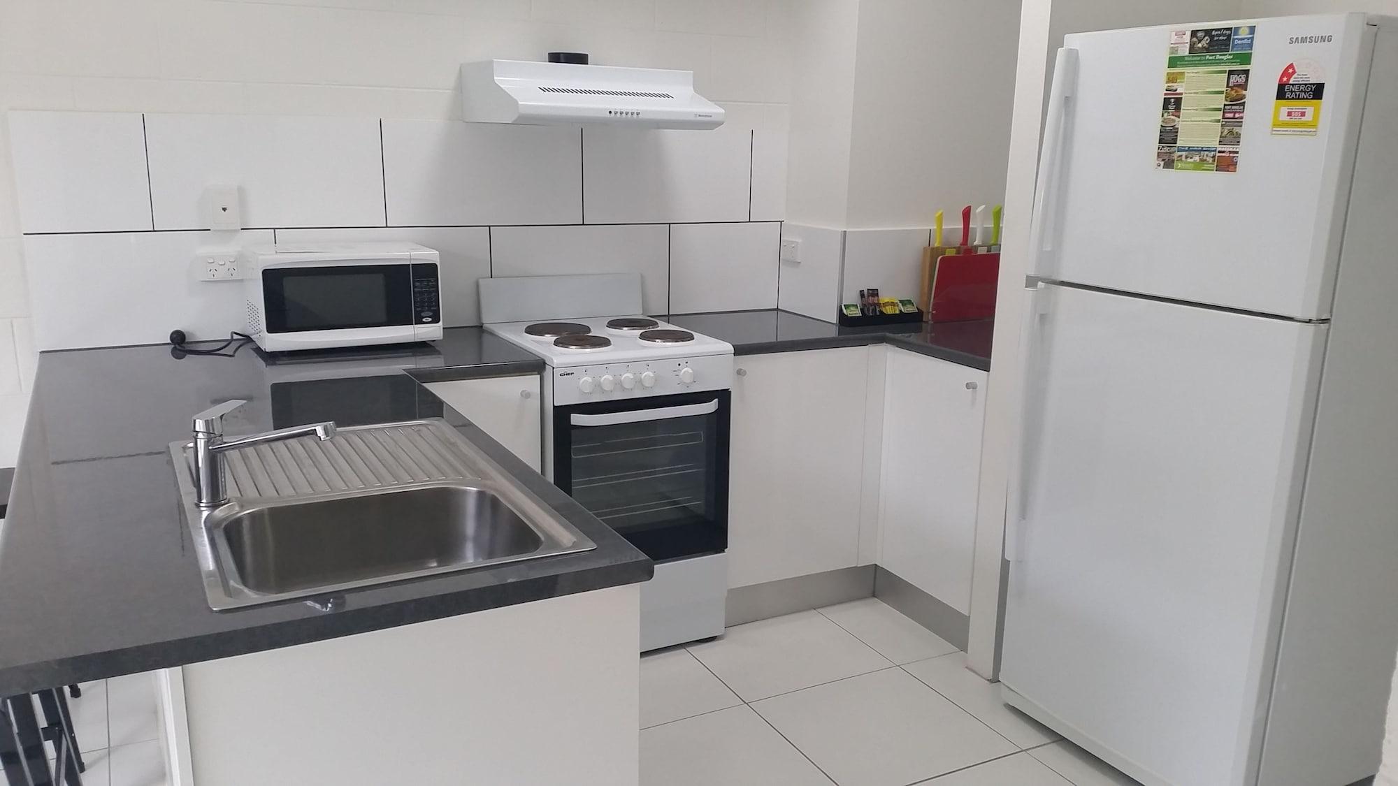 Titree Village Holiday Apartments Порт Дъглас Екстериор снимка