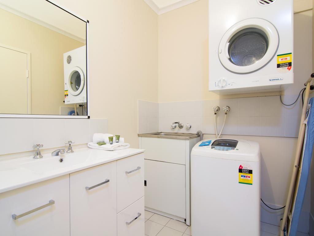 Titree Village Holiday Apartments Порт Дъглас Екстериор снимка