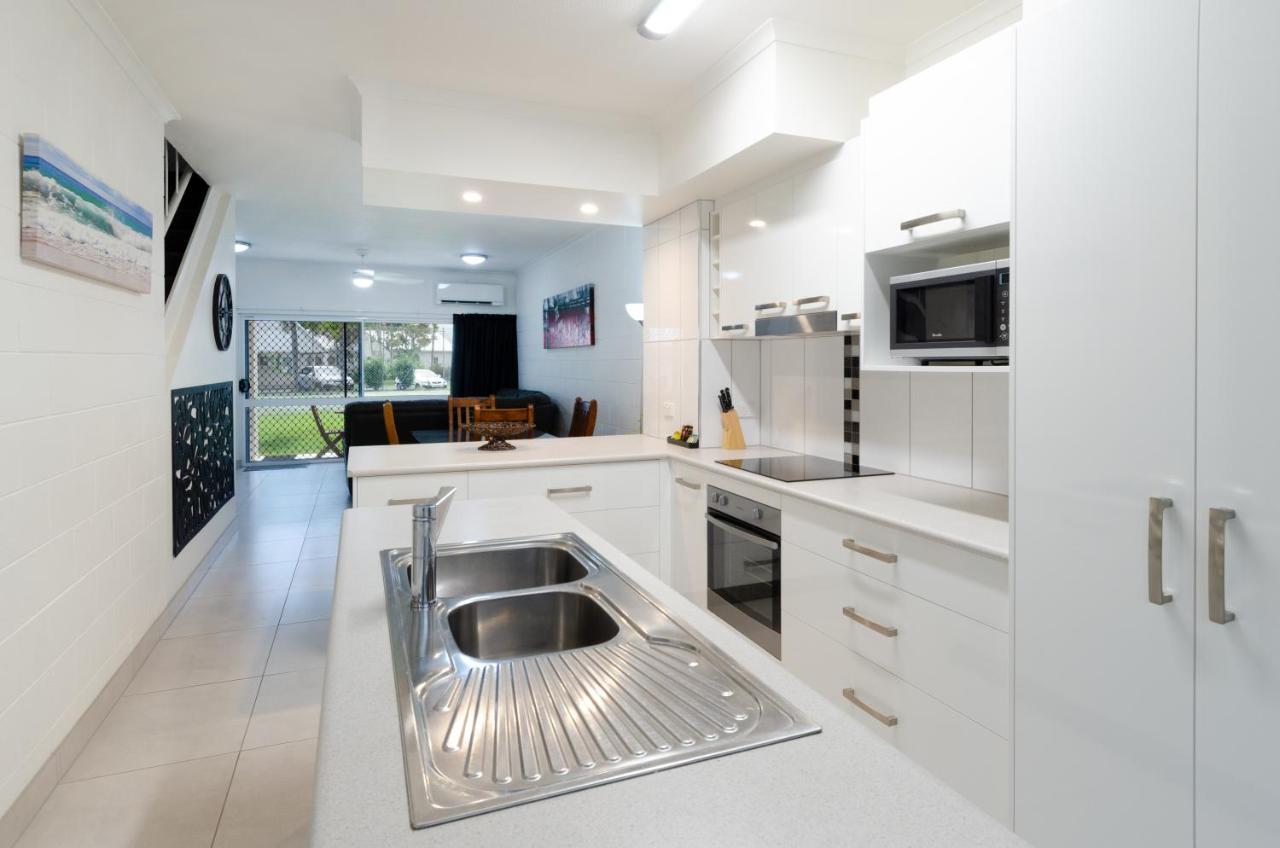 Titree Village Holiday Apartments Порт Дъглас Екстериор снимка