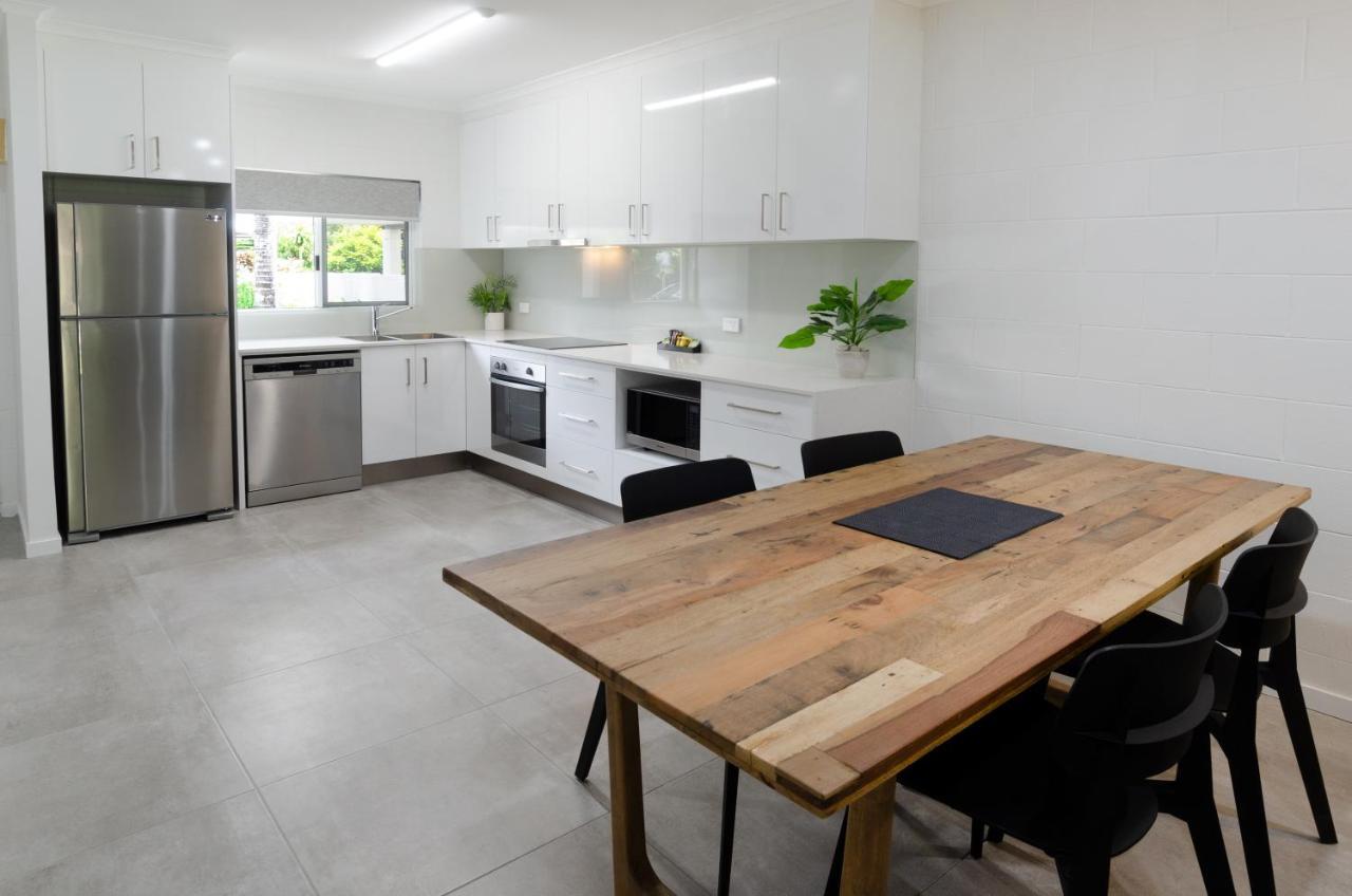 Titree Village Holiday Apartments Порт Дъглас Екстериор снимка